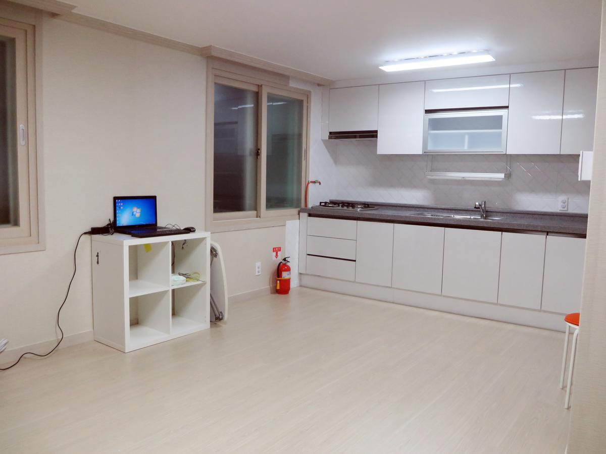 Honey House Hotel Busan Buitenkant foto