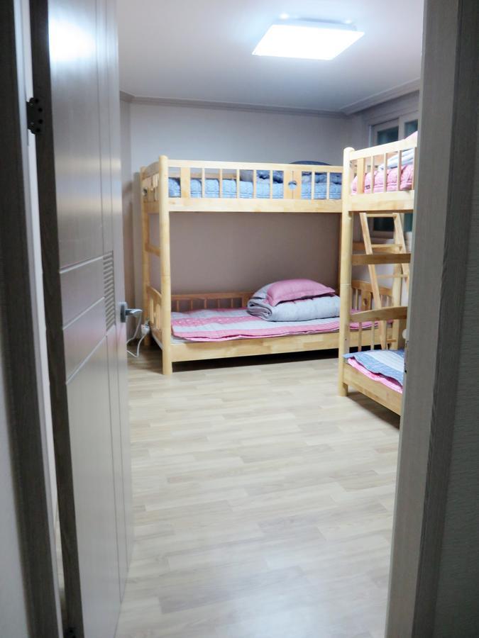 Honey House Hotel Busan Buitenkant foto