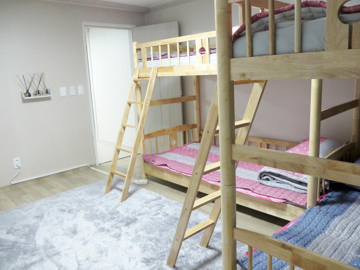 Honey House Hotel Busan Buitenkant foto